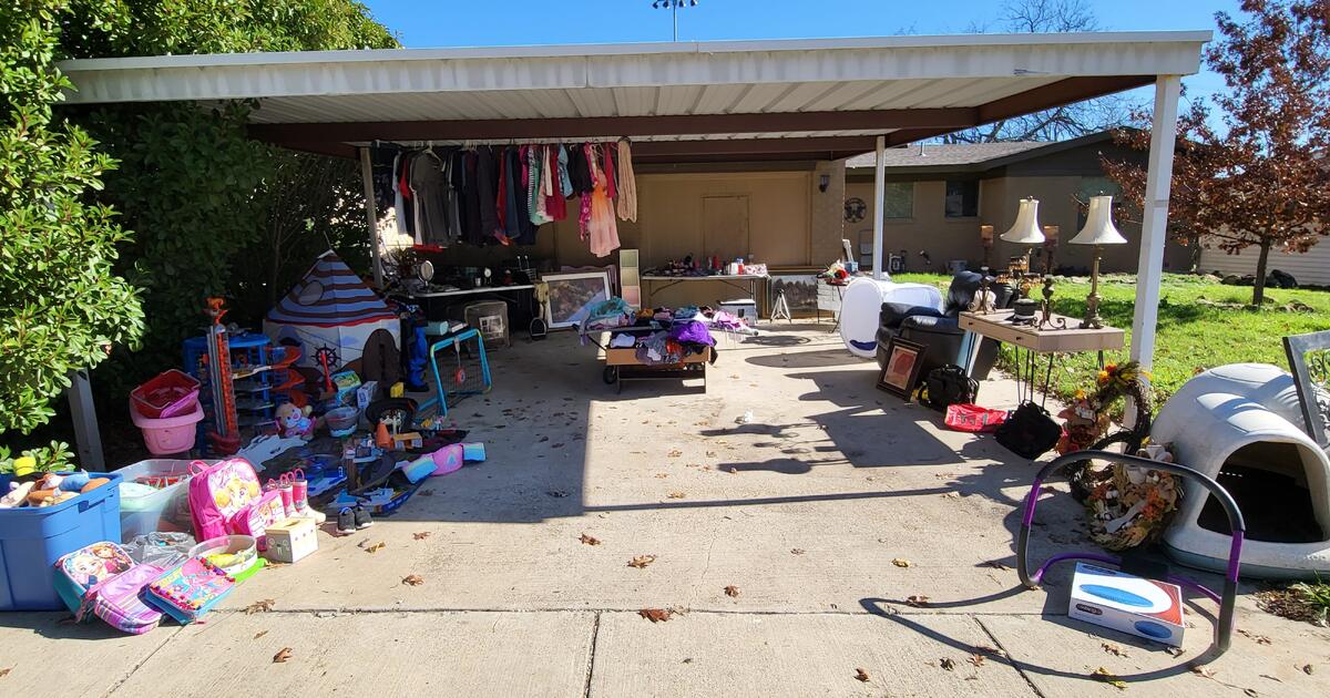 Garage Sale December 1617 for 1 in Burleson, TX For Sale & Free — Nextdoor