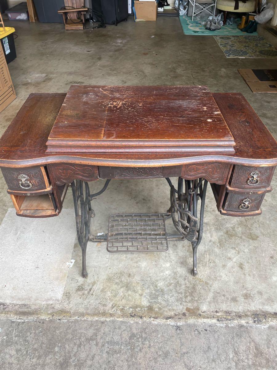 Antique Brunswick Parlor model Treadle Sewing Machine early 1900s for ...