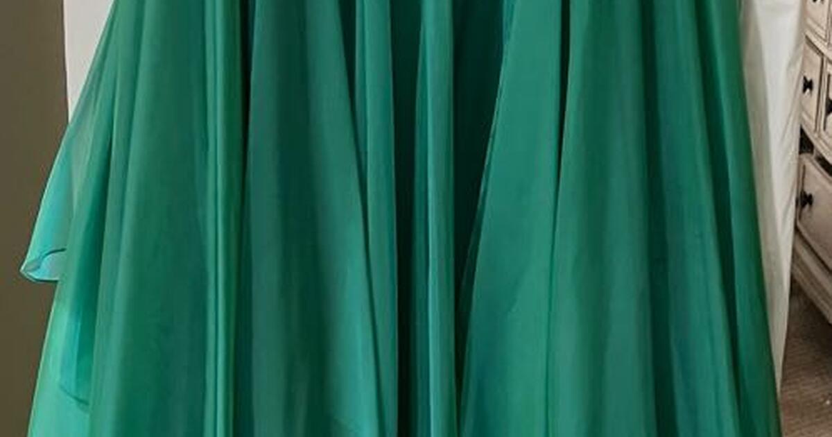 Prom dress size 6 for 80 in McKinney, TX Finds — Nextdoor