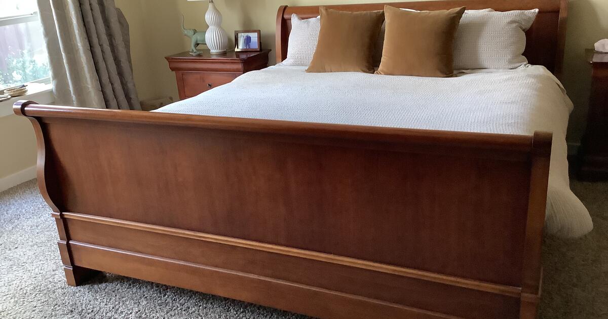 Sleigh bed frame for 100 in Ridgefield, WA For Sale & Free — Nextdoor