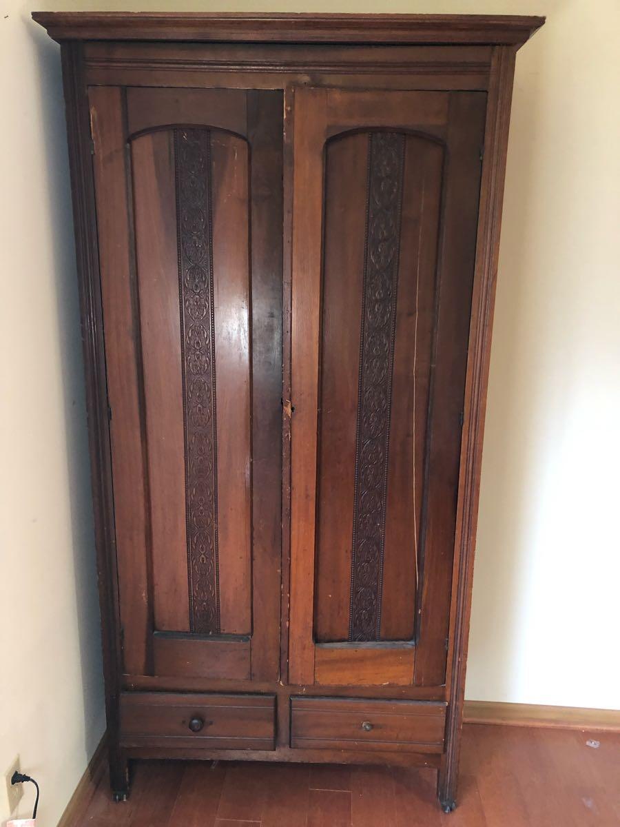 Antique Knockdown Wardrobe for 50 in St. MO For Sale & Free