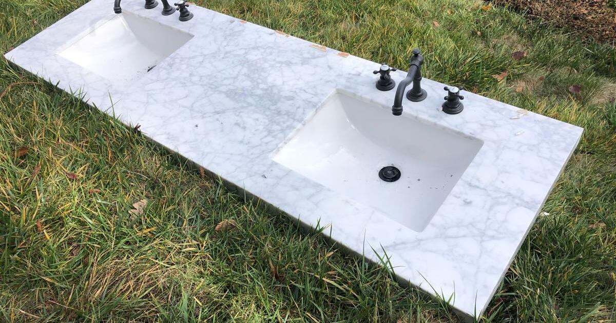 Free vanity pick up by 5 pm today only for Free in Danville, CA For