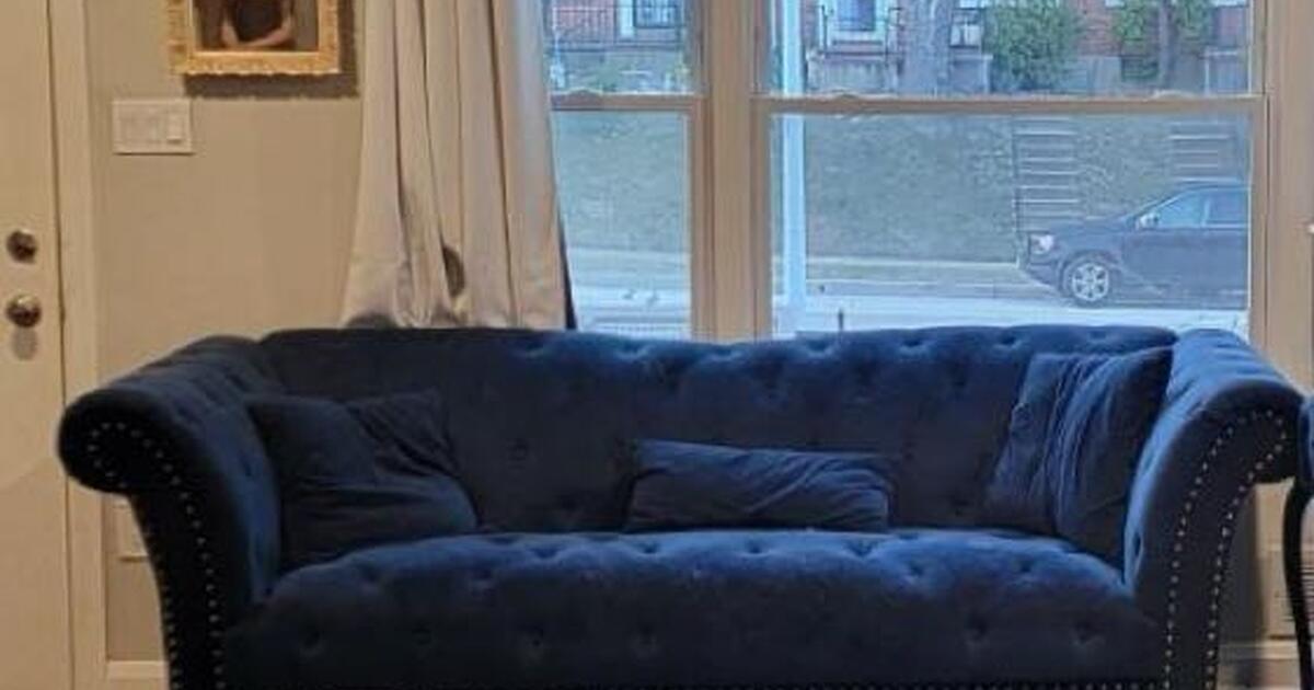 Couches for 60 in Baltimore, MD Finds — Nextdoor