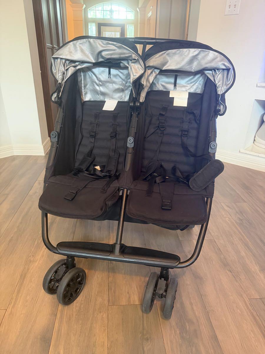ergobaby mesh carrier Ergobaby Baby CARRIER: Omni 360 Cool Air Mesh Pearl Grey main image 0