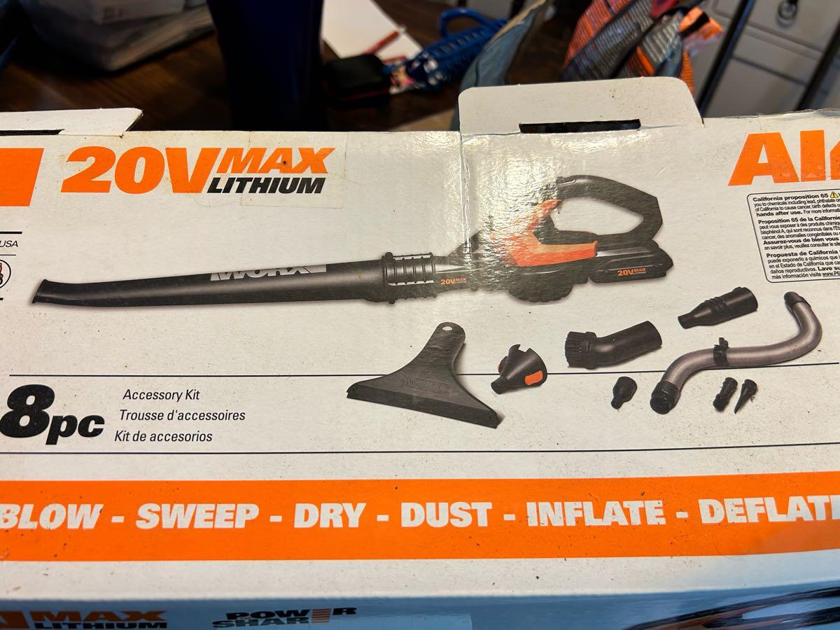 20V Max Lithium Blower Accessory Kit