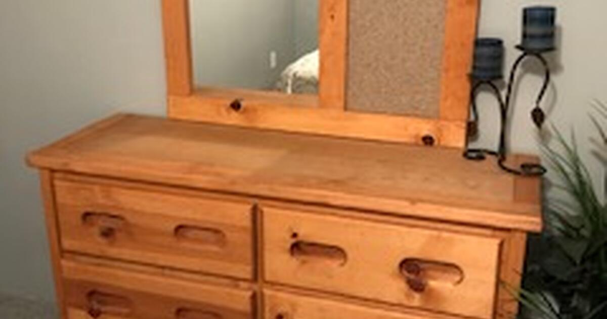 DRESSER WITH MIRROR for 50 in Tucson, AZ Finds — Nextdoor