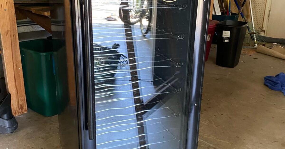 Free vino temp wine refridge for free in pleasanton ca for sale