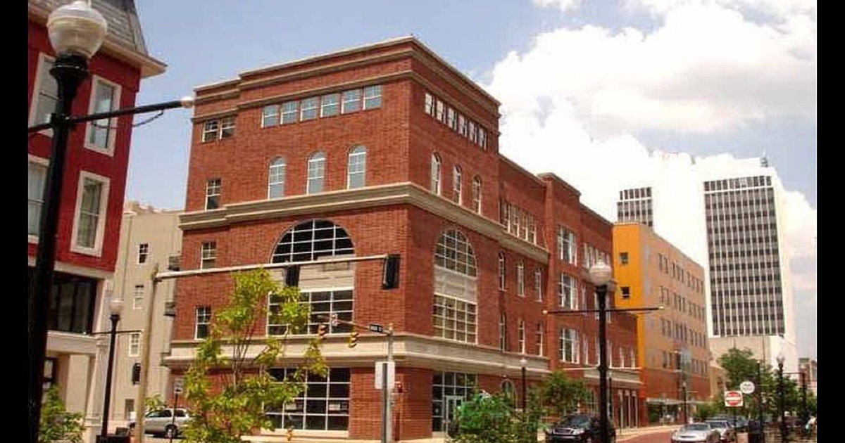 Downtown Evansville Condo for 223000 in Evansville, IN For Sale