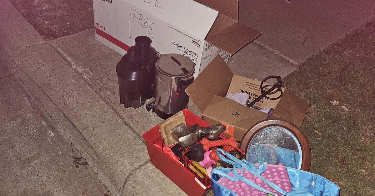 Curb Alert ⚠️ Free Stuff for Free in Fort Worth, TX | For Sale & Free ...