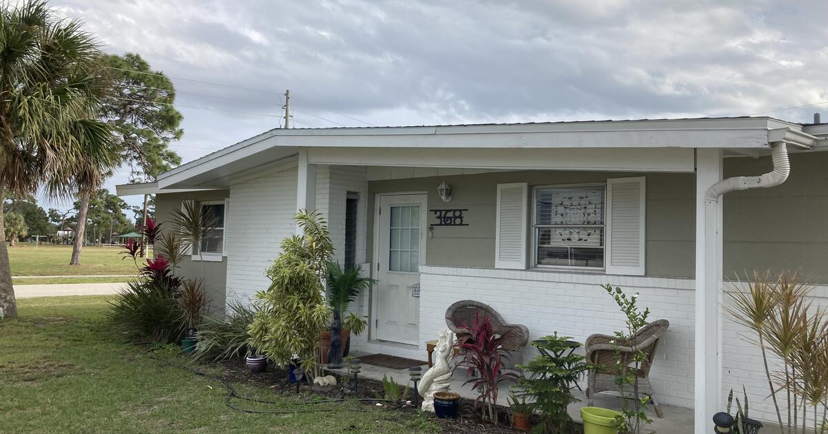 Venice Gardens Home With New Kitchen For 280000 In Venice FL For   E35779ff35a4d086bedbad777b03d694 .crop1200x630 