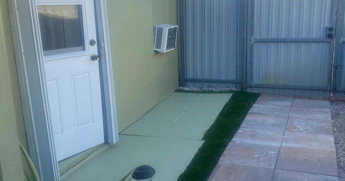 Efficiency for rent! (Hollywood/ Driftwood Area) for 950 in Hollywood