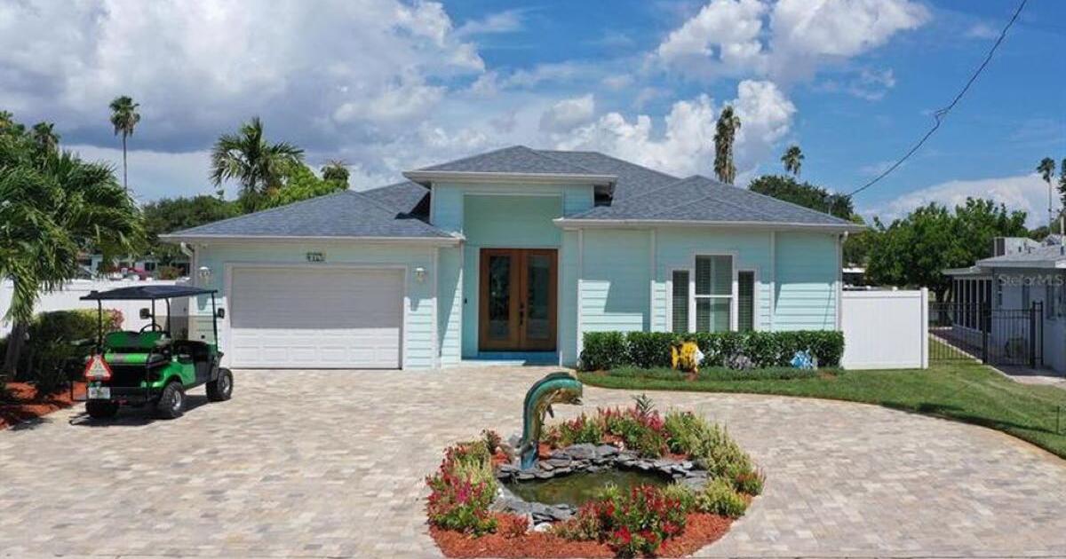 3/2 for Sale 714 Pruitt drive Madeira Beach in Madeira Beach, FL
