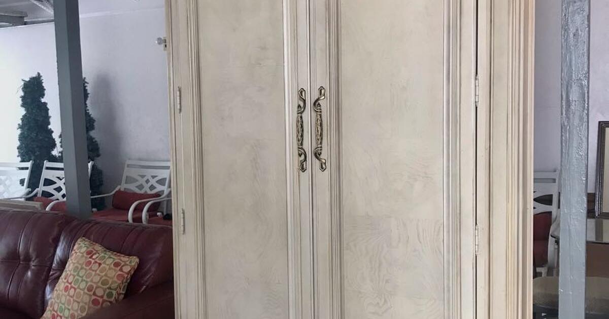 Designers furniture 4073122072 for 85 in Hernando, FL Finds — Nextdoor