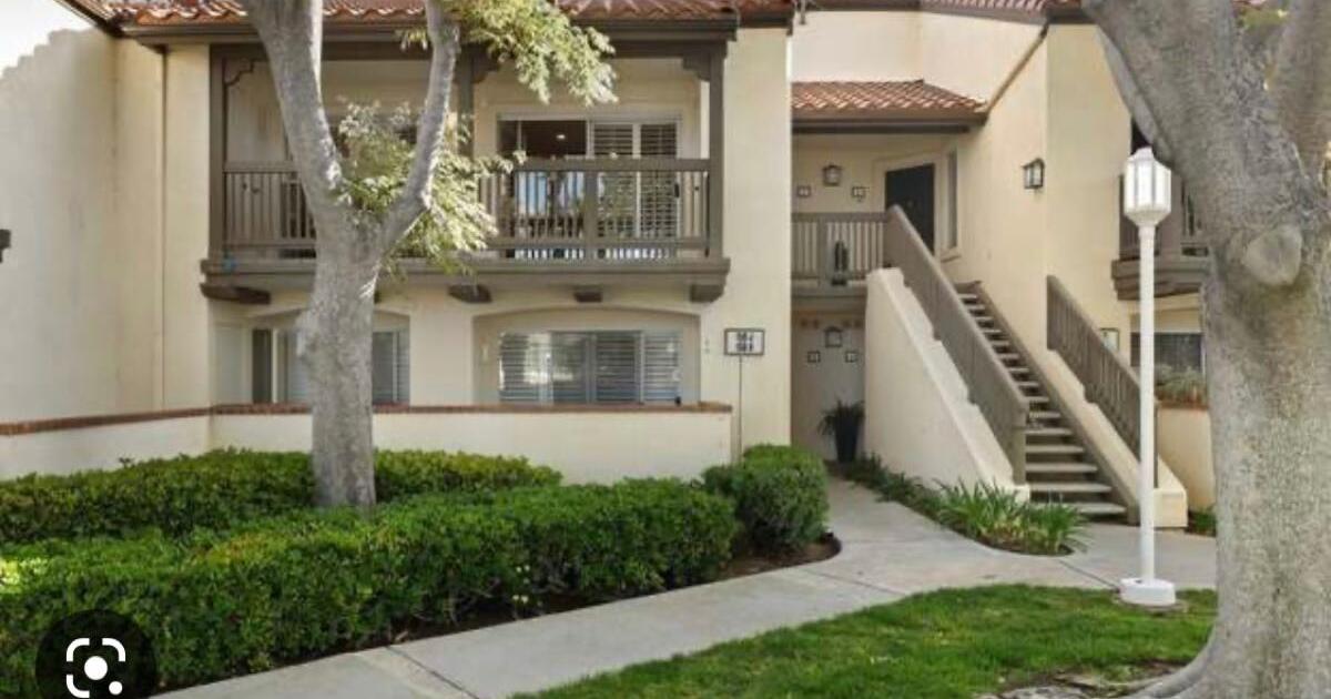Sell CondoOrange Canyon Hills Condos across from Peters Canyon for