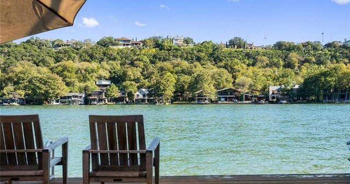 Condo on the Lake for RENT All Bills Paid 2400 for Free in Austin, TX