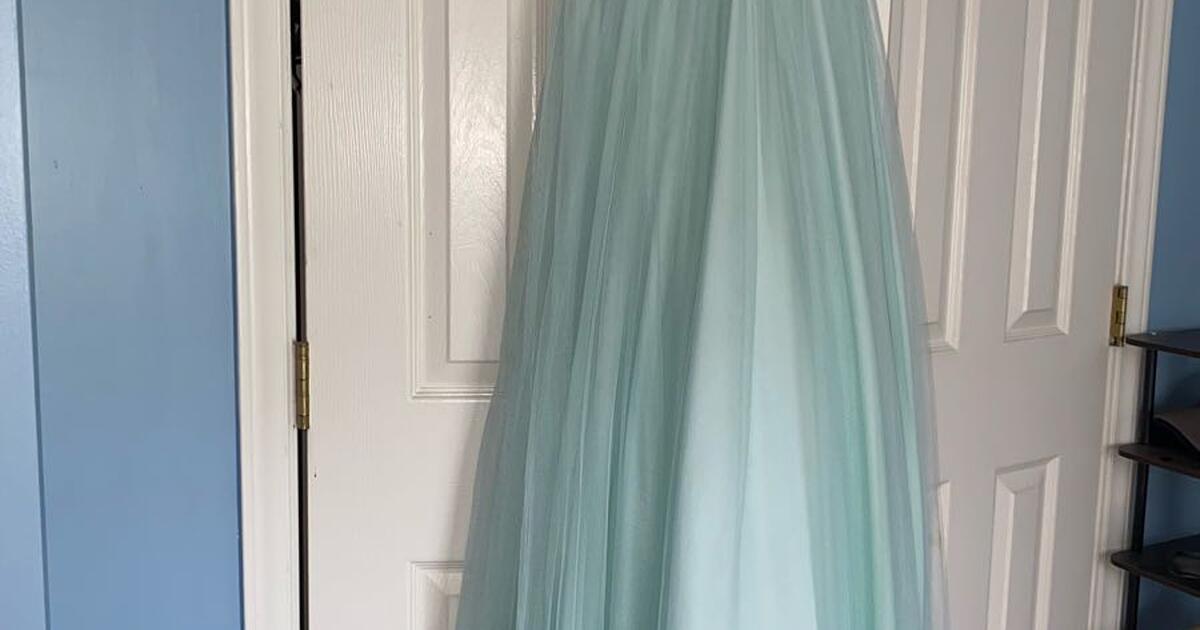 Prom Dress for 30 in Billings, MT For Sale & Free — Nextdoor