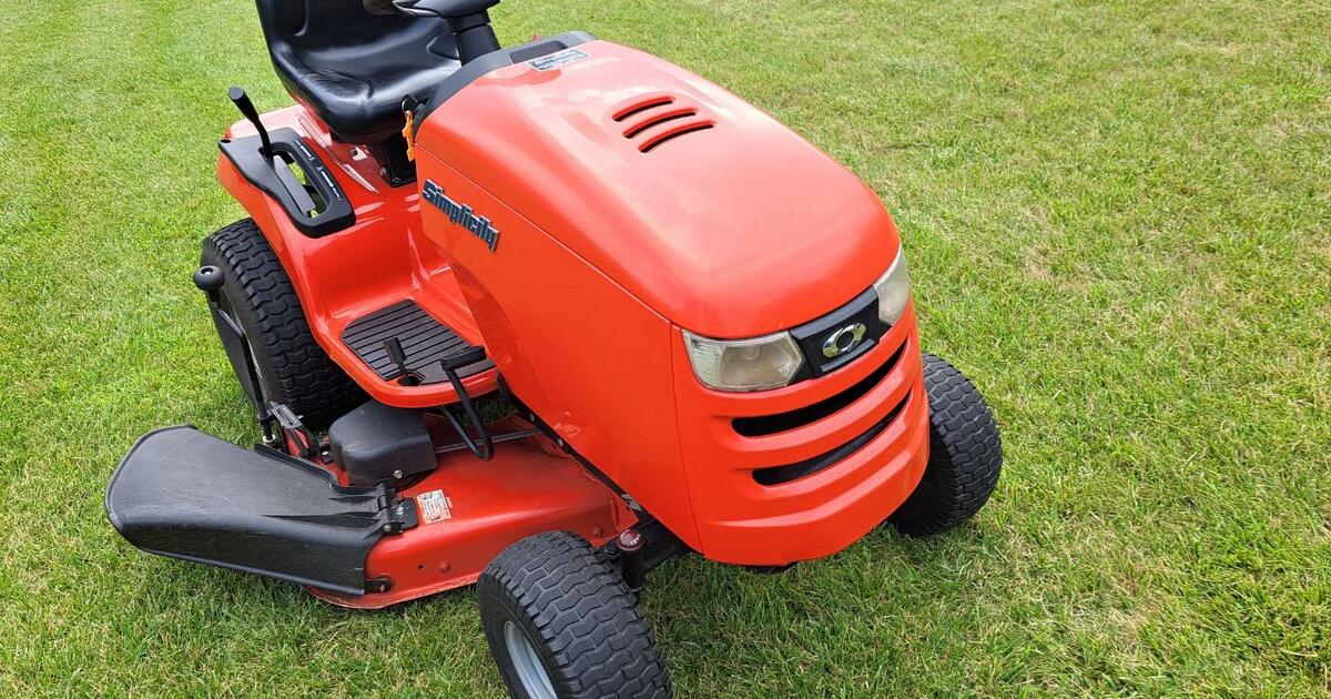 Simplicity Riding Lawn Mower for $3000 in Hartland, WI | For Sale ...