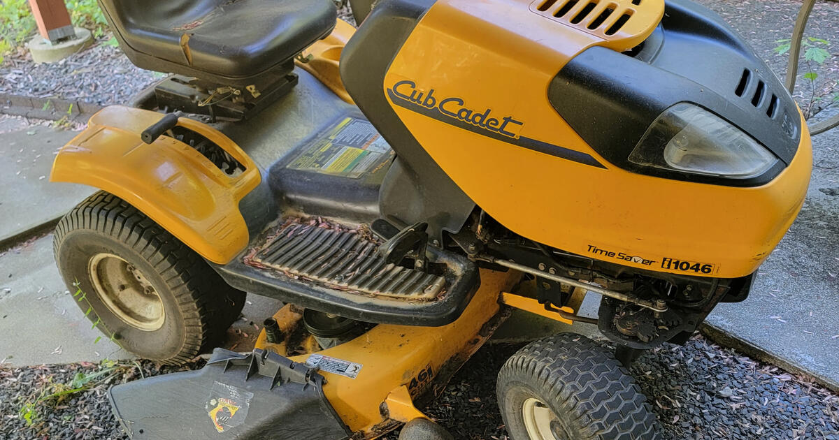 I1046 Cub Cadet Zero turn Lawn Mower for 500 in Mahopac, NY Finds