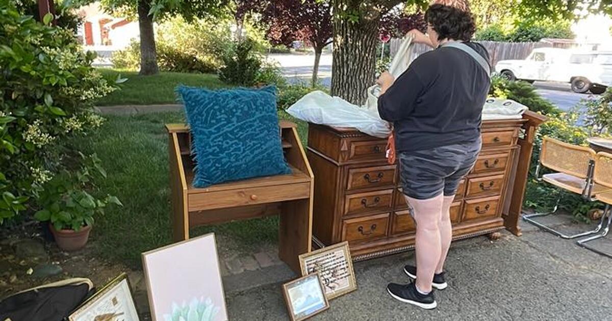 Garage Sale for Free in Redding, CA Finds — Nextdoor
