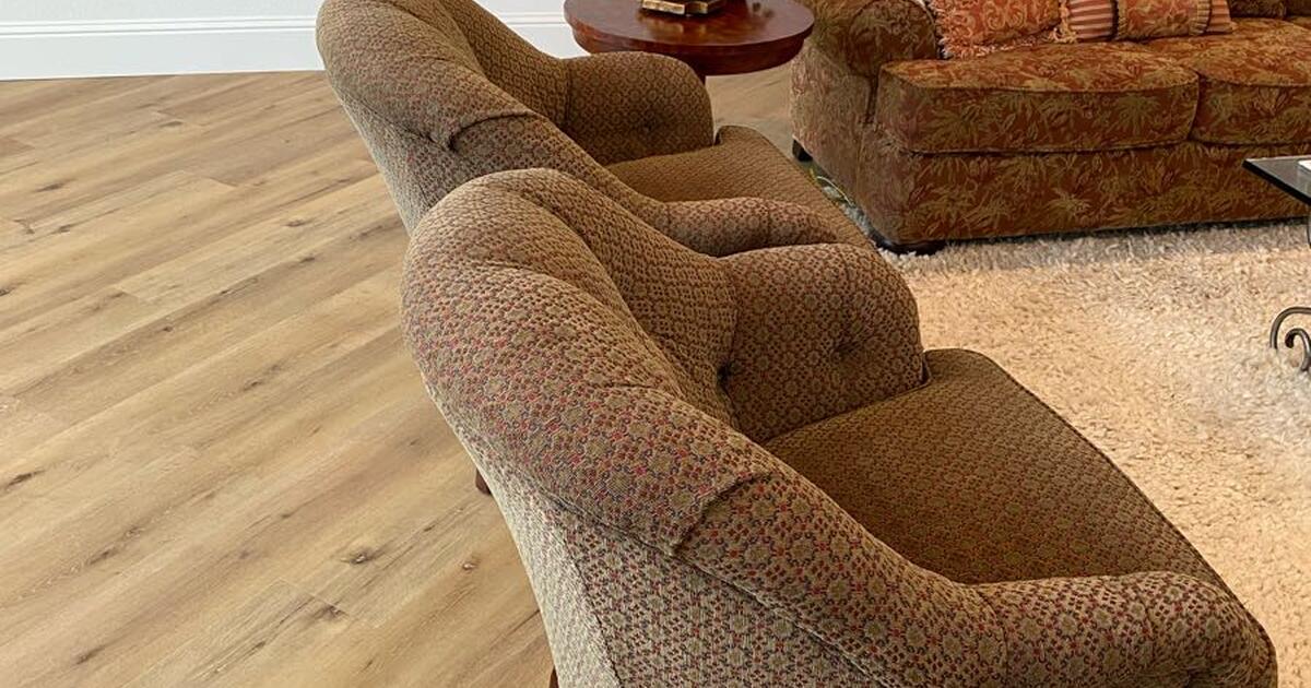 2 Lazy Boy Chairs Perfect con for 180 in Lincoln, CA For Sale & Free
