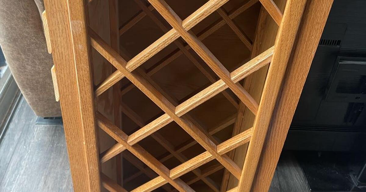 Wine Storage w/ wine glass inserts for Free in Miami, AZ For