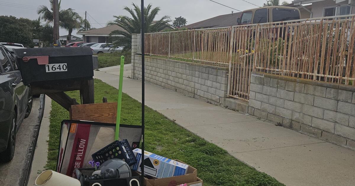 FREE CURB ALERT - FIRST COME FIRST SERVED for Free in Vista, CA | For ...