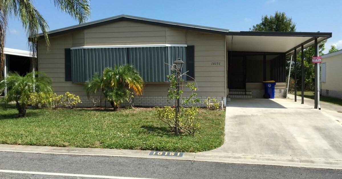 1989 Home of Merit Home Indianwood Golf & CC55+ Community for 44030 in Indiantown, FL For