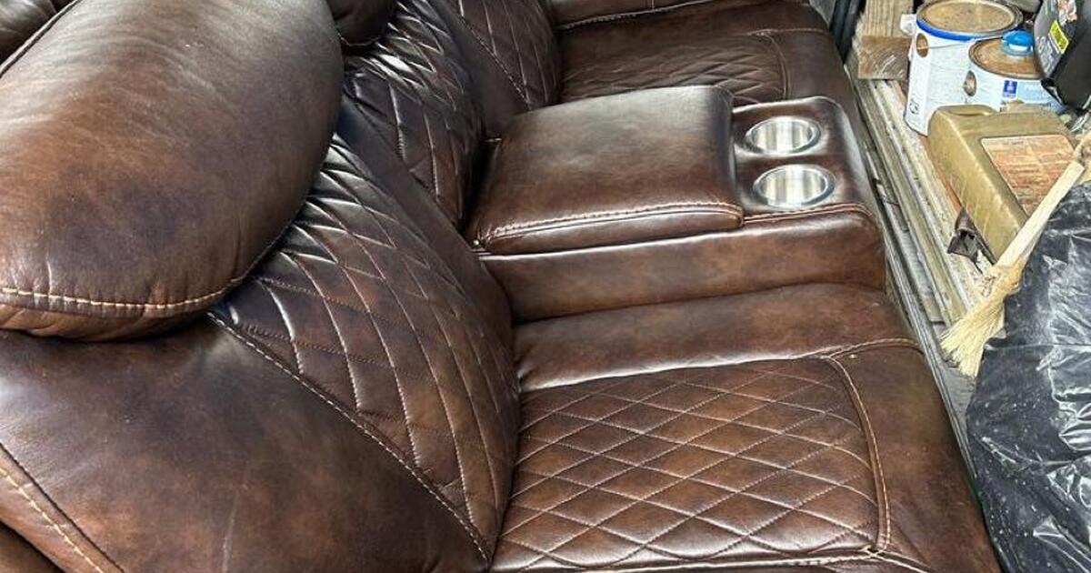 Couches for 450 in Houston, TX For Sale & Free — Nextdoor