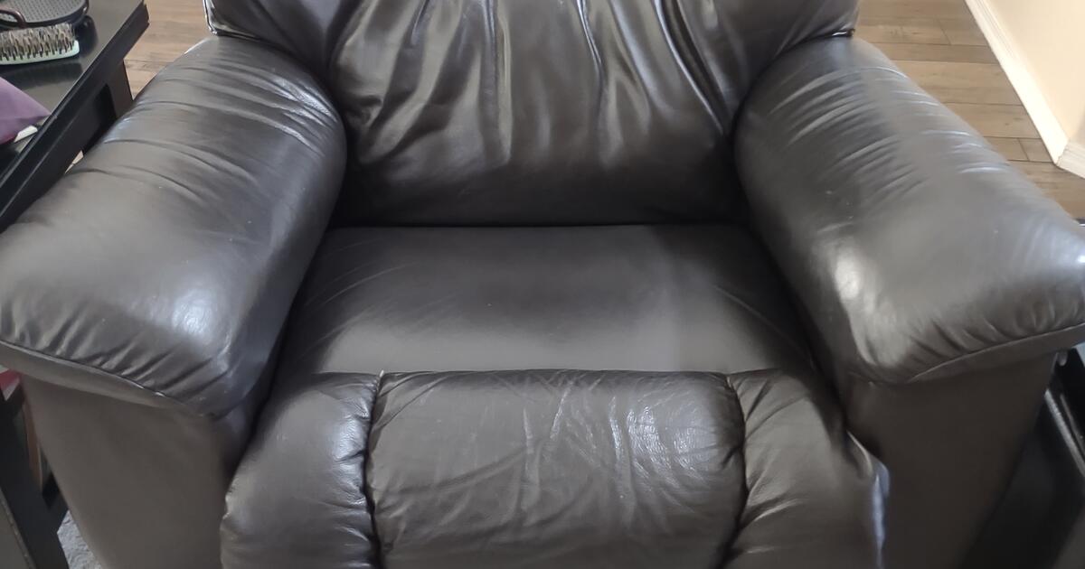 LazyBoy rocker / recliner good condition for 75 in Henderson, NV