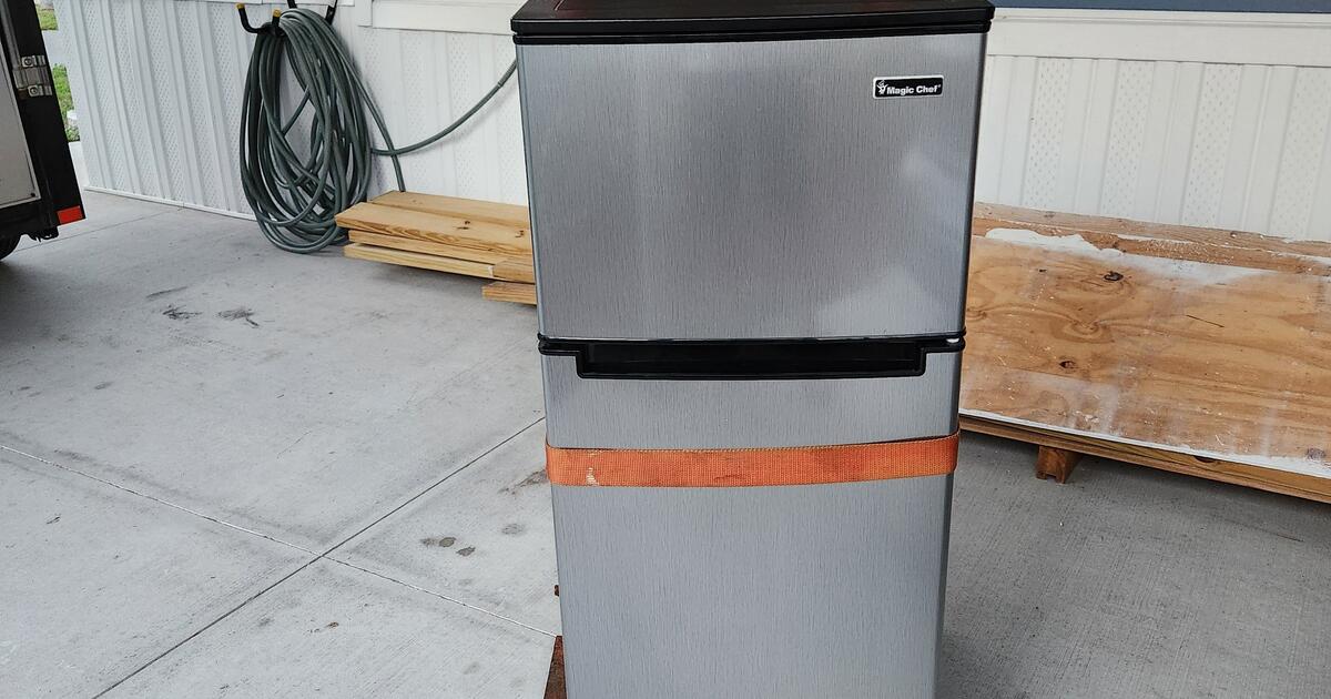 Magic shef frigid freezer. 250 for 250 in Winter Haven, FL For Sale