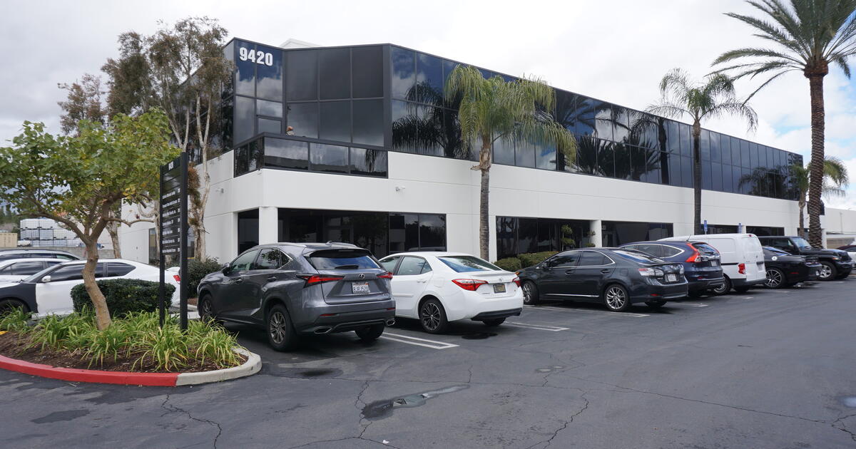Chatsworth Office Space for Lease 1800 per month for 1800 in