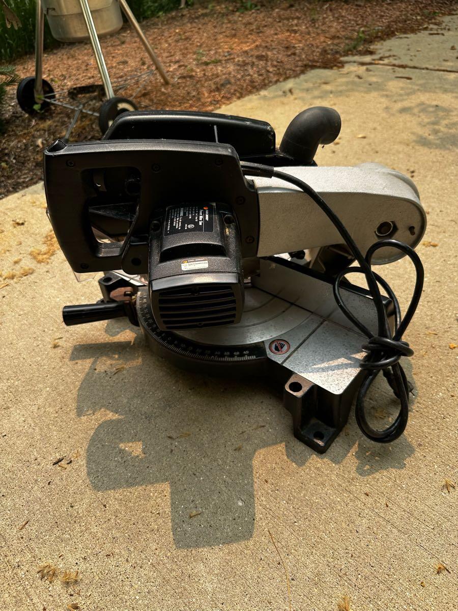 BLACK & DECKER Miter Saw 1710 MITER Very Good