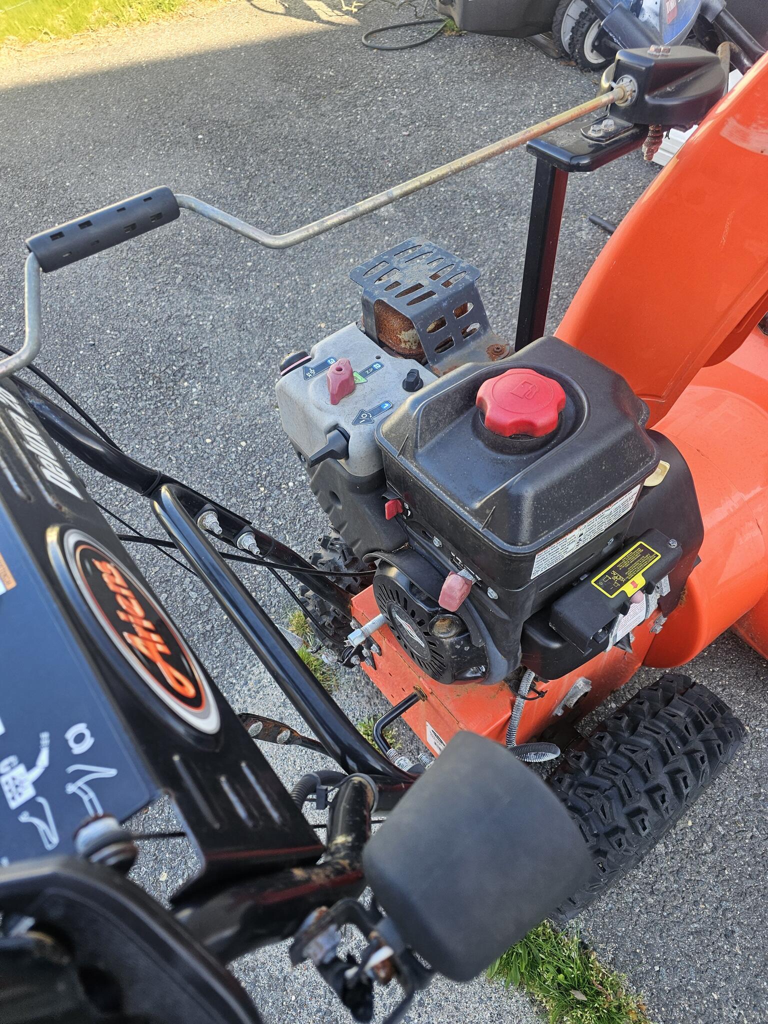 Used Lawn Equipment for 300 in Bradley Beach, NJ For Sale & Free