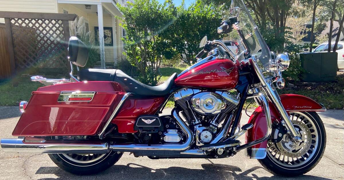 2013 Harley Davidson Road King for 13000 in Mount Pleasant, SC For