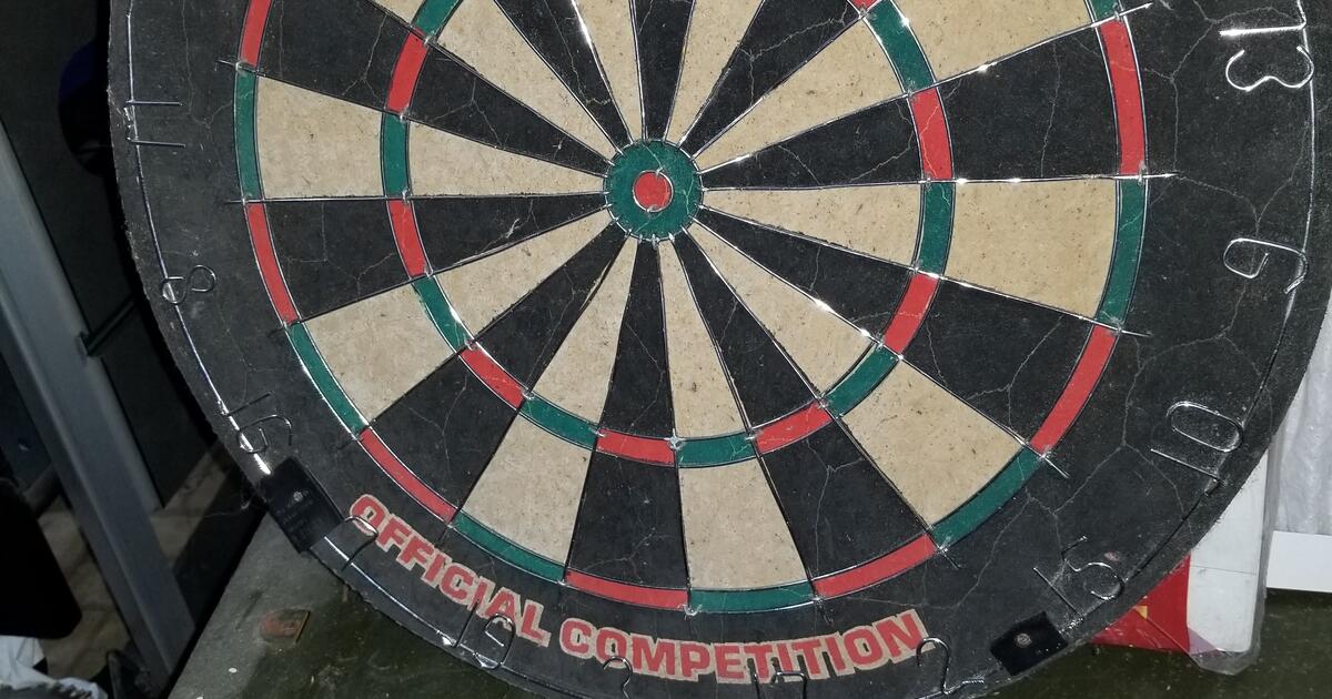 PRO GRADE DART BOARD & DARTS for 10 in Richmond, VA For Sale & Free