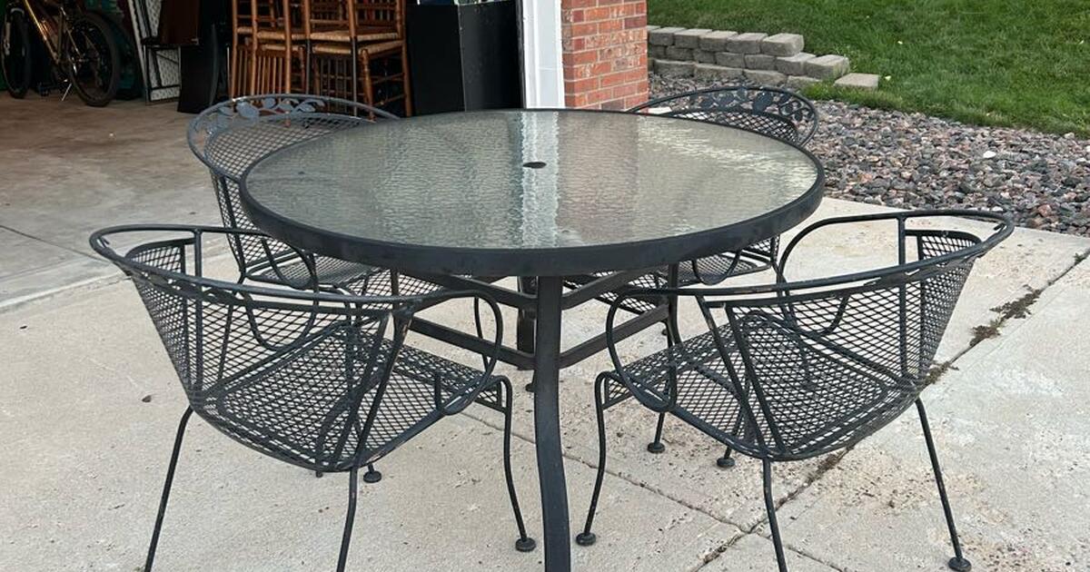 Free Patio Set for Free in Parker, CO Finds — Nextdoor