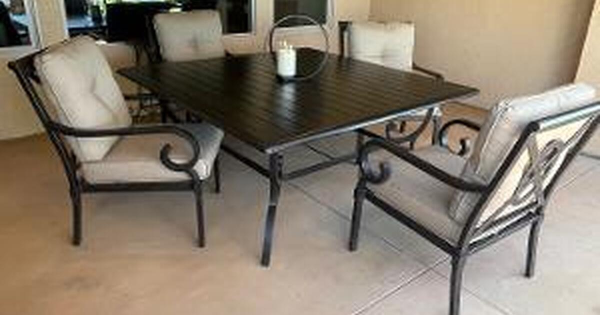 5 piece Patio Table & Cushioned Chairs for 700 in Denton, TX Finds
