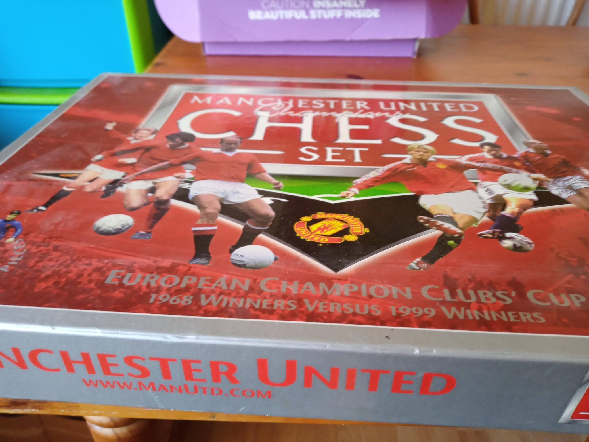 Manchester United champions chess set - 記念グッズ