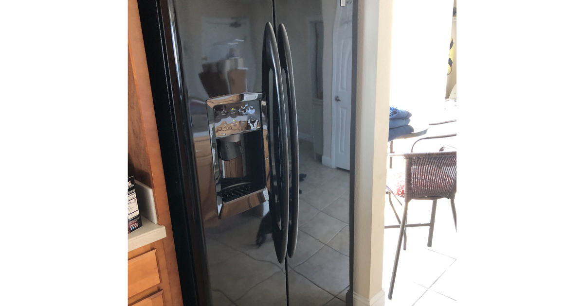 Nice Refrigerator or use as garage refrigerator for 100 in Pensacola