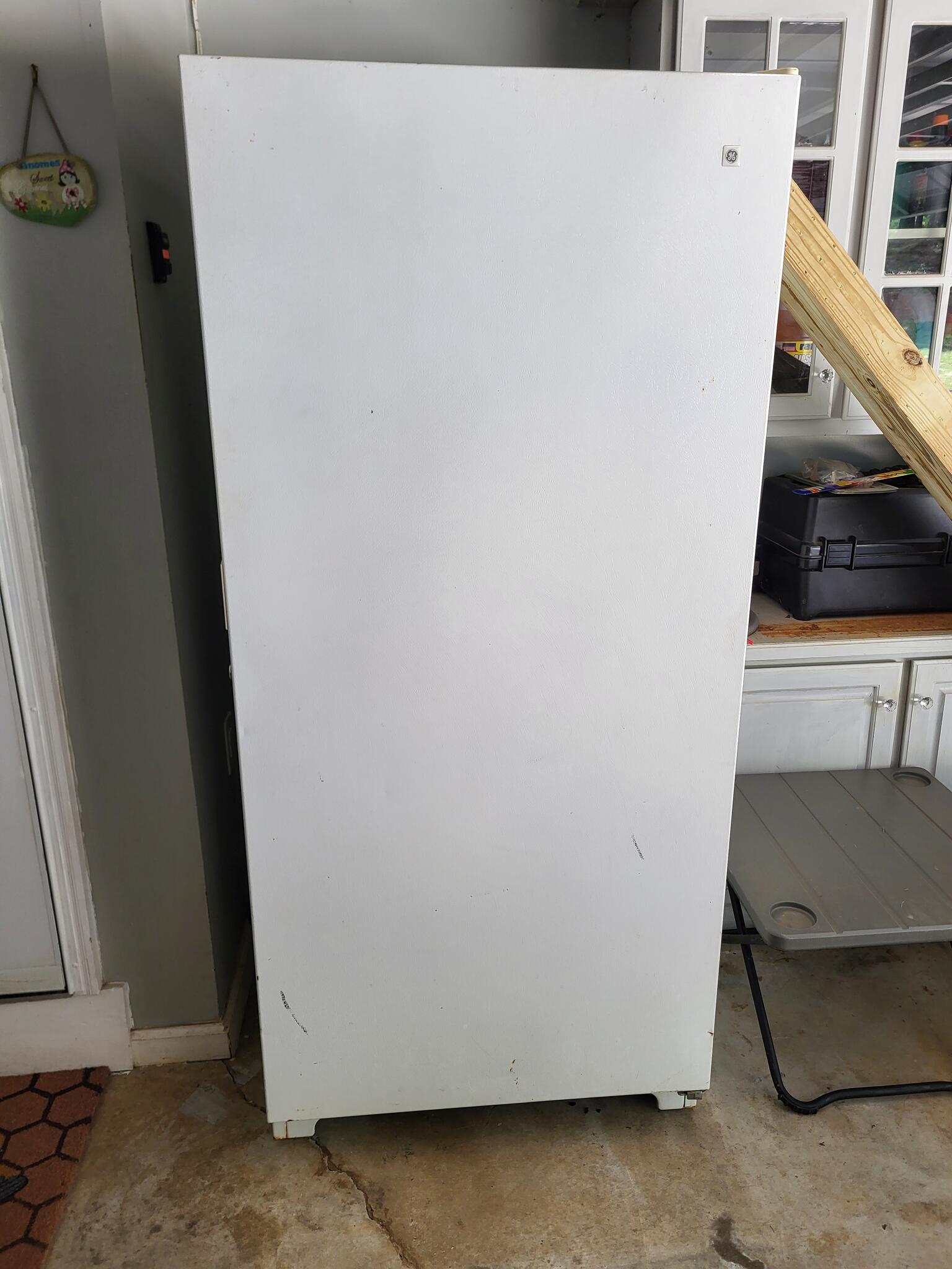 20 Cubit Ft Upright Freezer Not Cooling for Free in Flowery Branch, GA