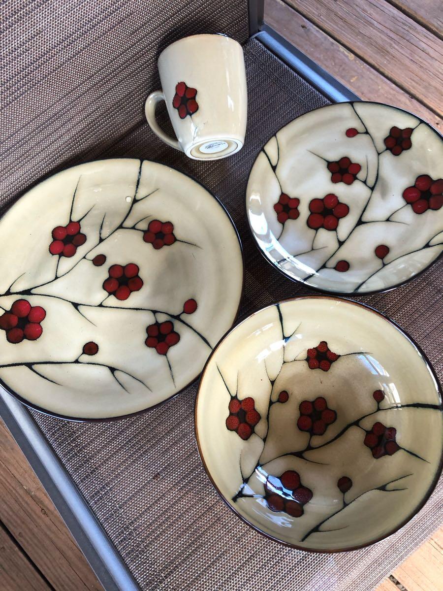 Pfaltzgraff Floral Dinnerware Set