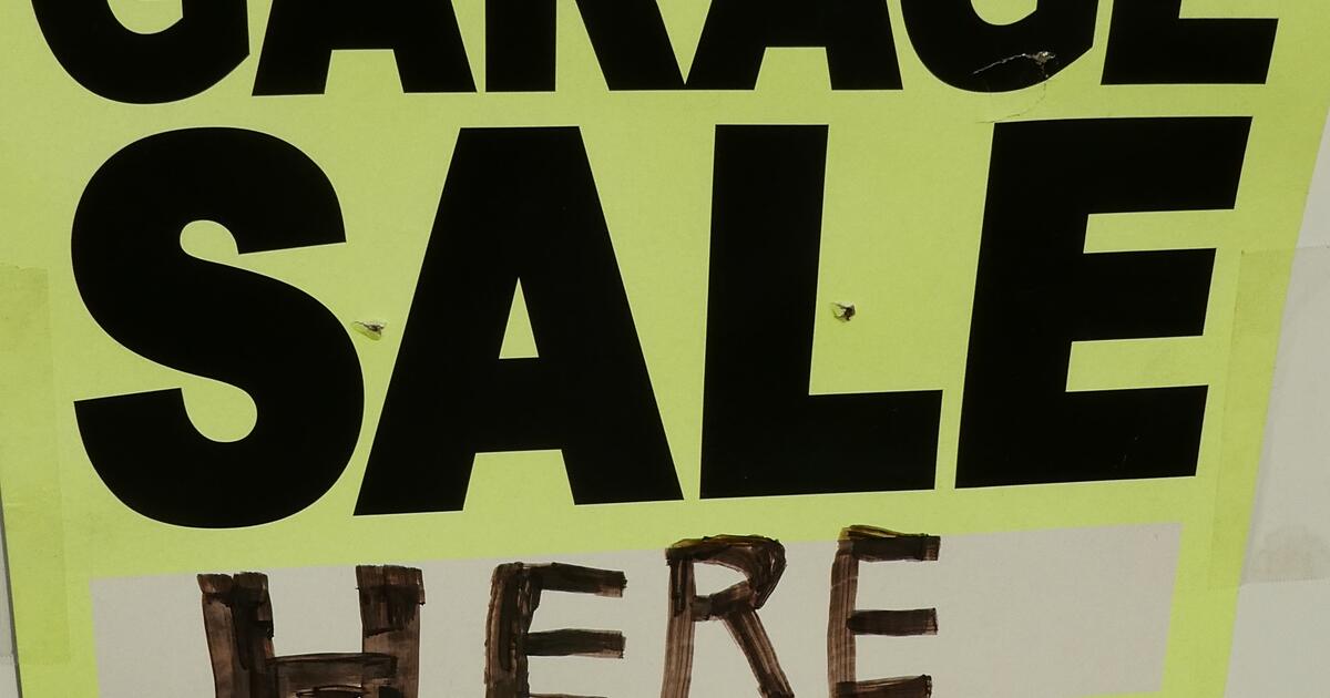 Yard Sale/Moving Sale for 1 in Fort Myers Beach, FL For Sale & Free