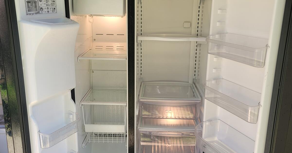 Glass center Table and refrigerator in Dallas, TX For Sale & Free