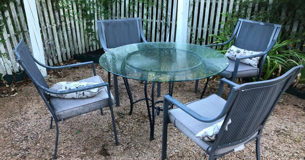 Patio table and 4 chairs for 75 in Houston, TX Finds — Nextdoor