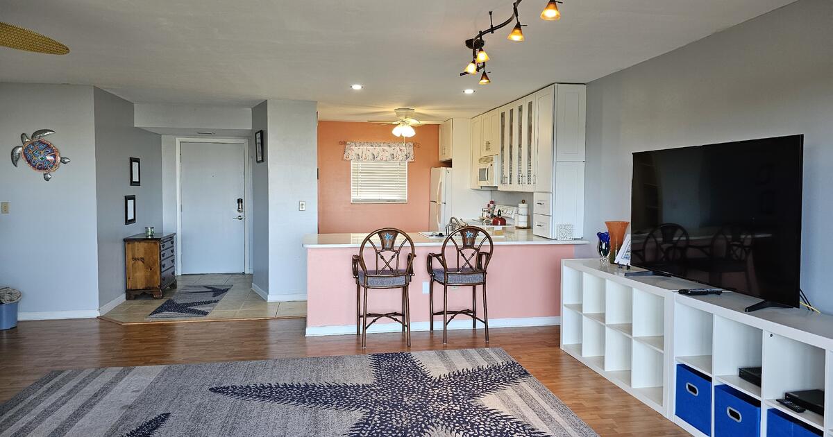 2b/2b Fully Furnished Condo For Rent in Parrish, FL For Sale & Free