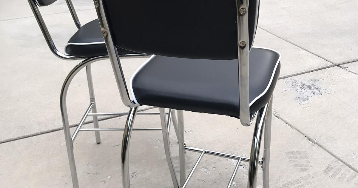 Brand new chrome, vintage bar stools for 55 in Reno, NV For Sale