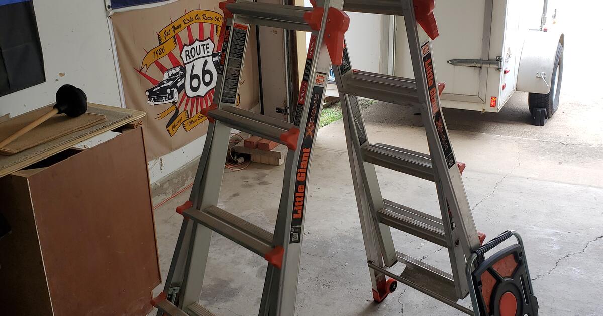 LITTLE GIANT EXTREME 21' LADDER. for 300 in Grand Prairie, TX For