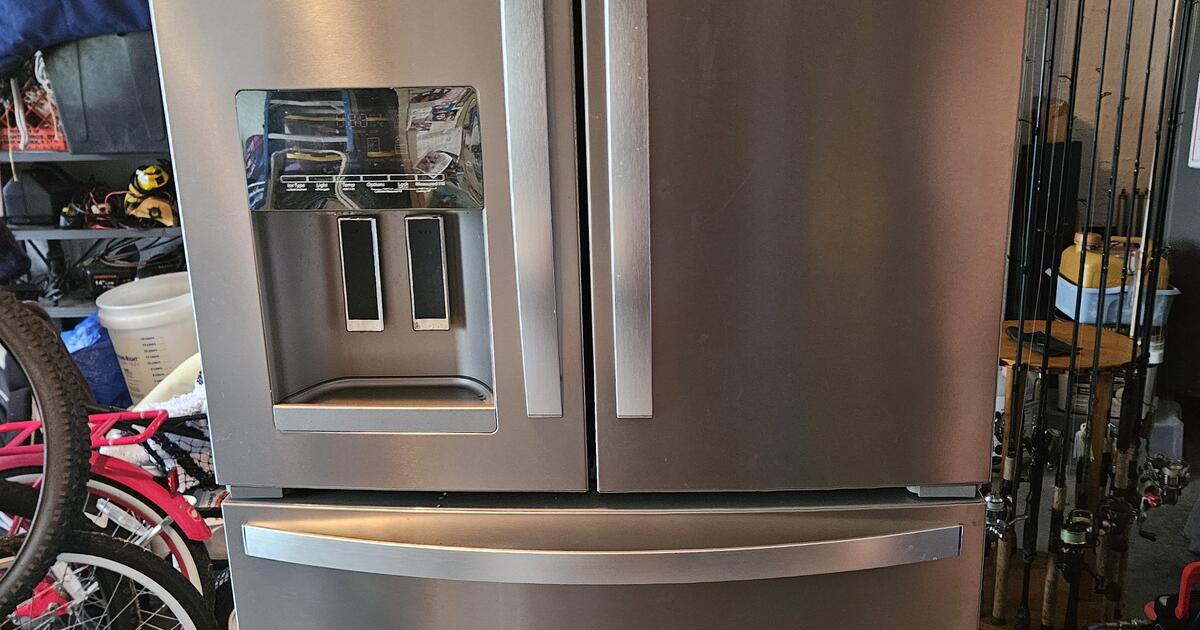 Refrigerator French Door with Drawer for 600 in Cape Coral, FL For Sale & Free — Nextdoor