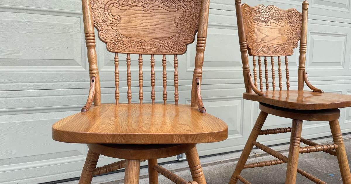 Beautiful Wood Swivel Chairs for 30 in Portland, OR Finds — Nextdoor