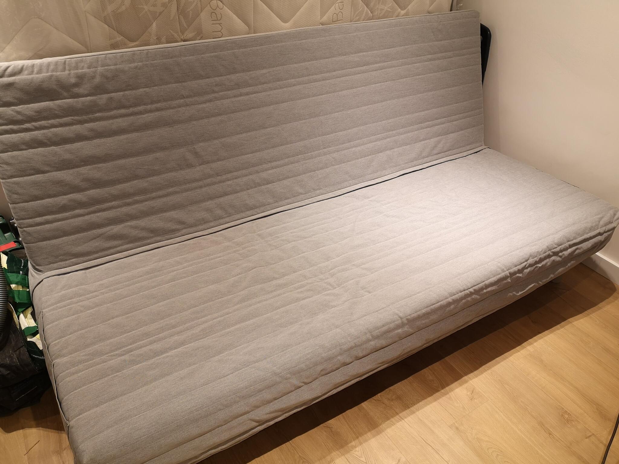 Sofá cama 3 plazas con funda nueva Ikea Beddinge por 50€ en Barcelona, CT |  Oportunidades — Nextdoor